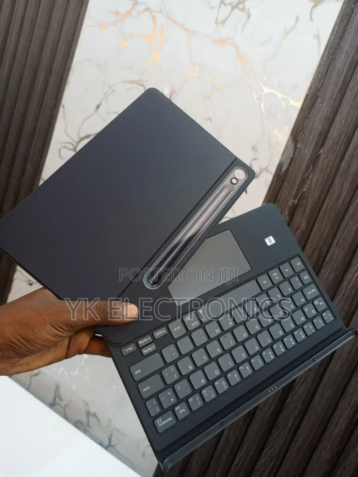 Samsung Book Cover Keyboard for Tab S9/S9 5g/S9 Fe/S9 Fe 5g