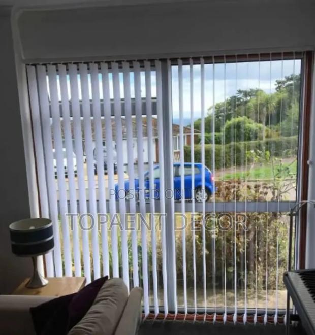 House Living Room White Vertical Curtain Blinds - main view