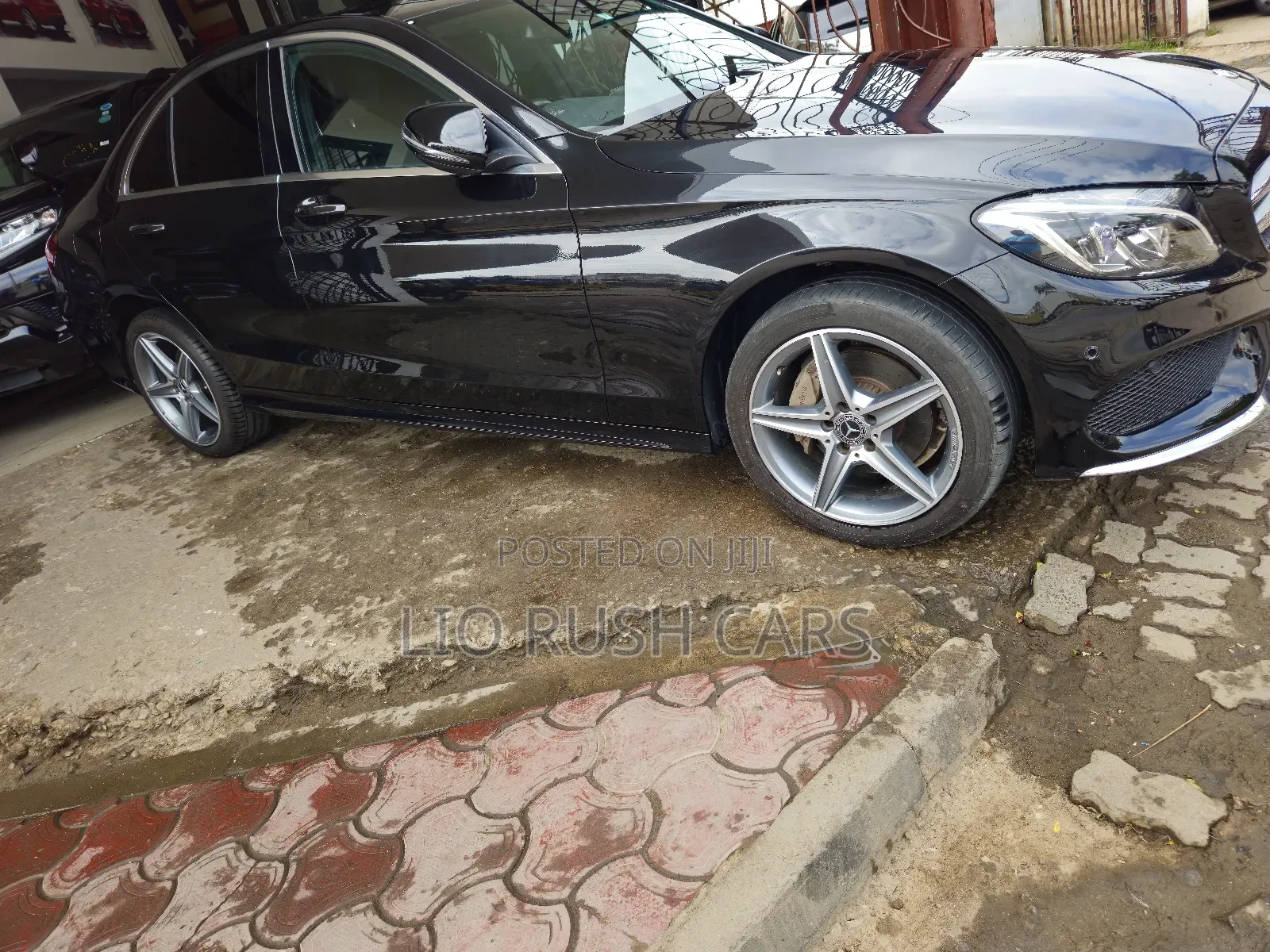 Mercedes-Benz C200 2018 Black