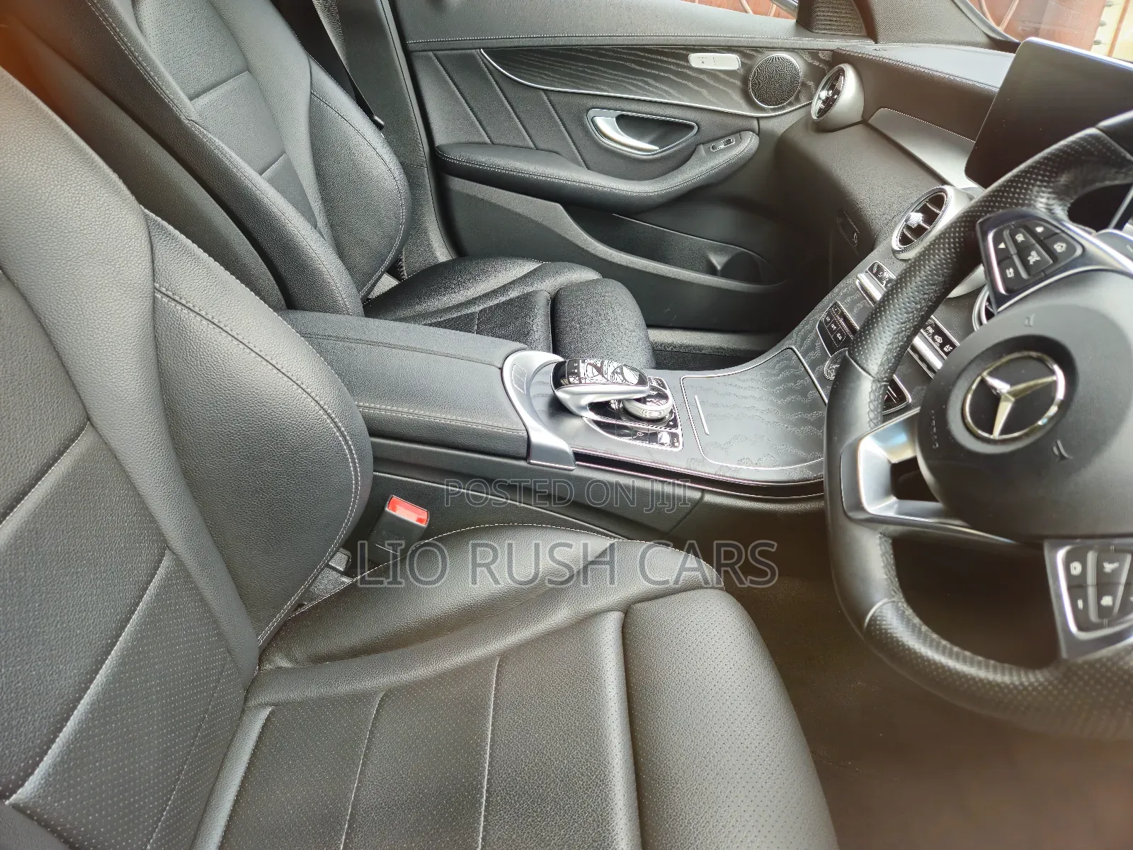 Mercedes-Benz C200 2018 Black