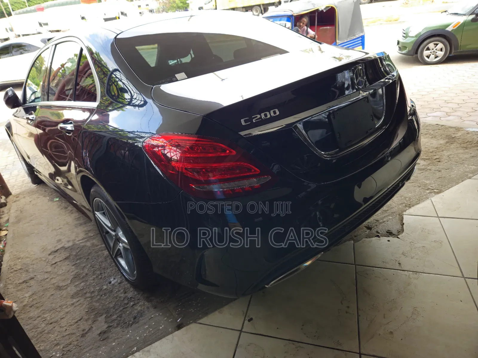 Mercedes-Benz C200 2018 Black