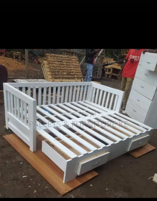 Pull Out Sofa Bed