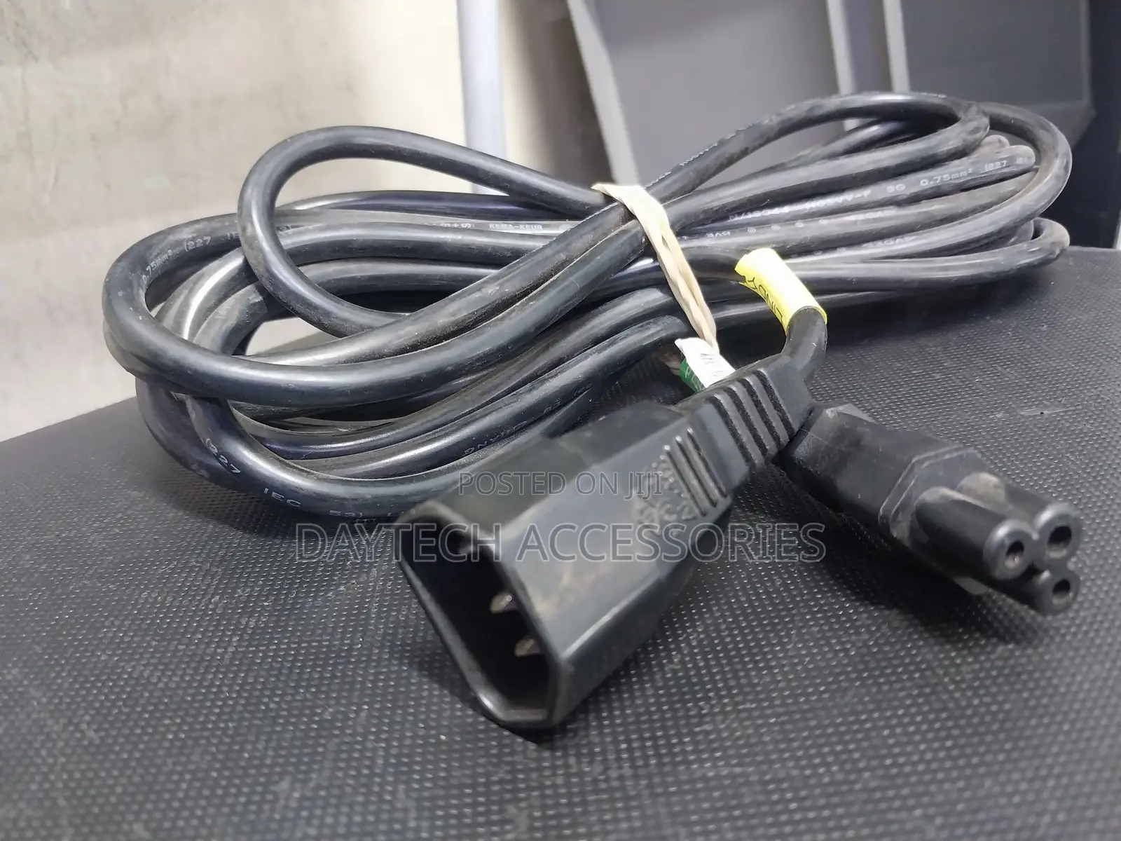 C14 to C5 Power Adapter Cable Iec 320 C14 Male to C5 Female