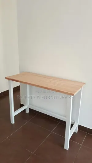 Sturdy Simple Office Desk