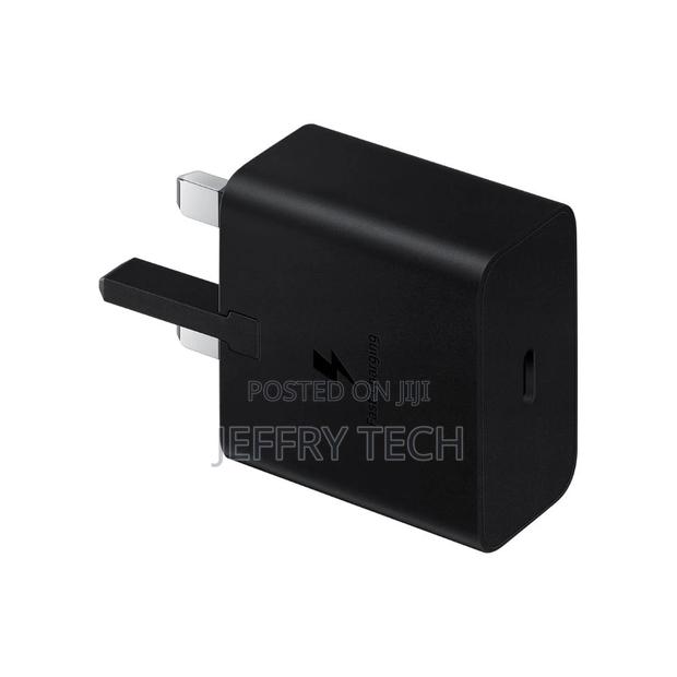 SAMSUNG 15W PD Power Adapter (USB-C) (Without Cable) - main view