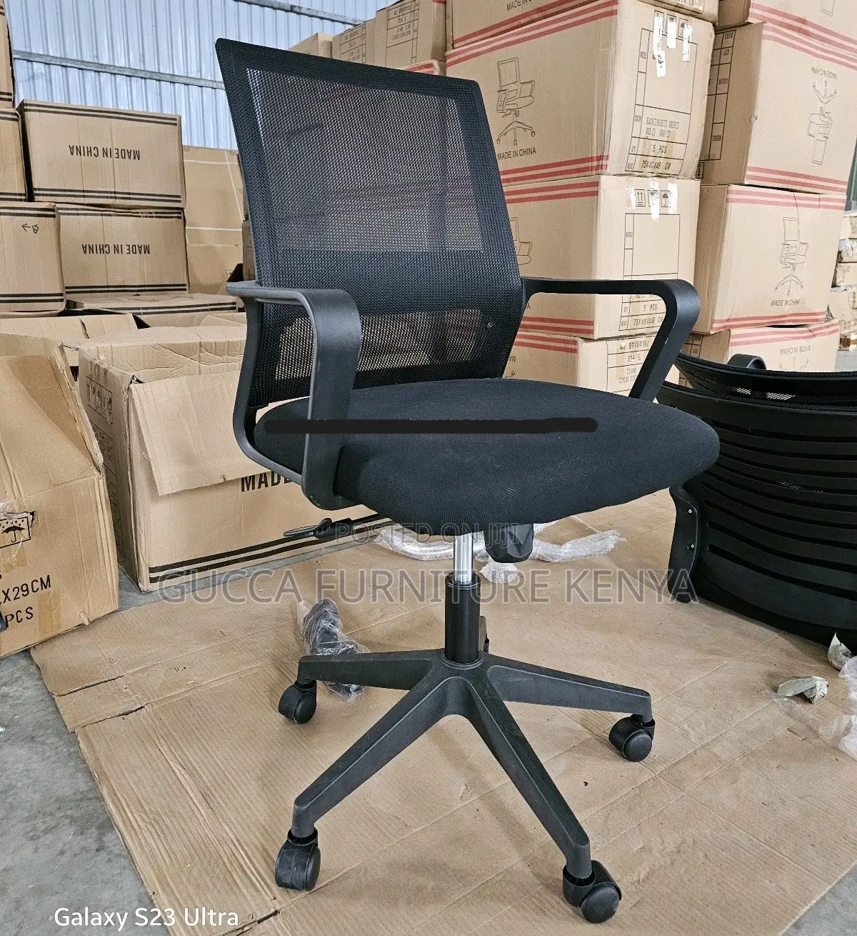 Office Chairs:Mid Back Ergonomic Mesh Ventilated Chair