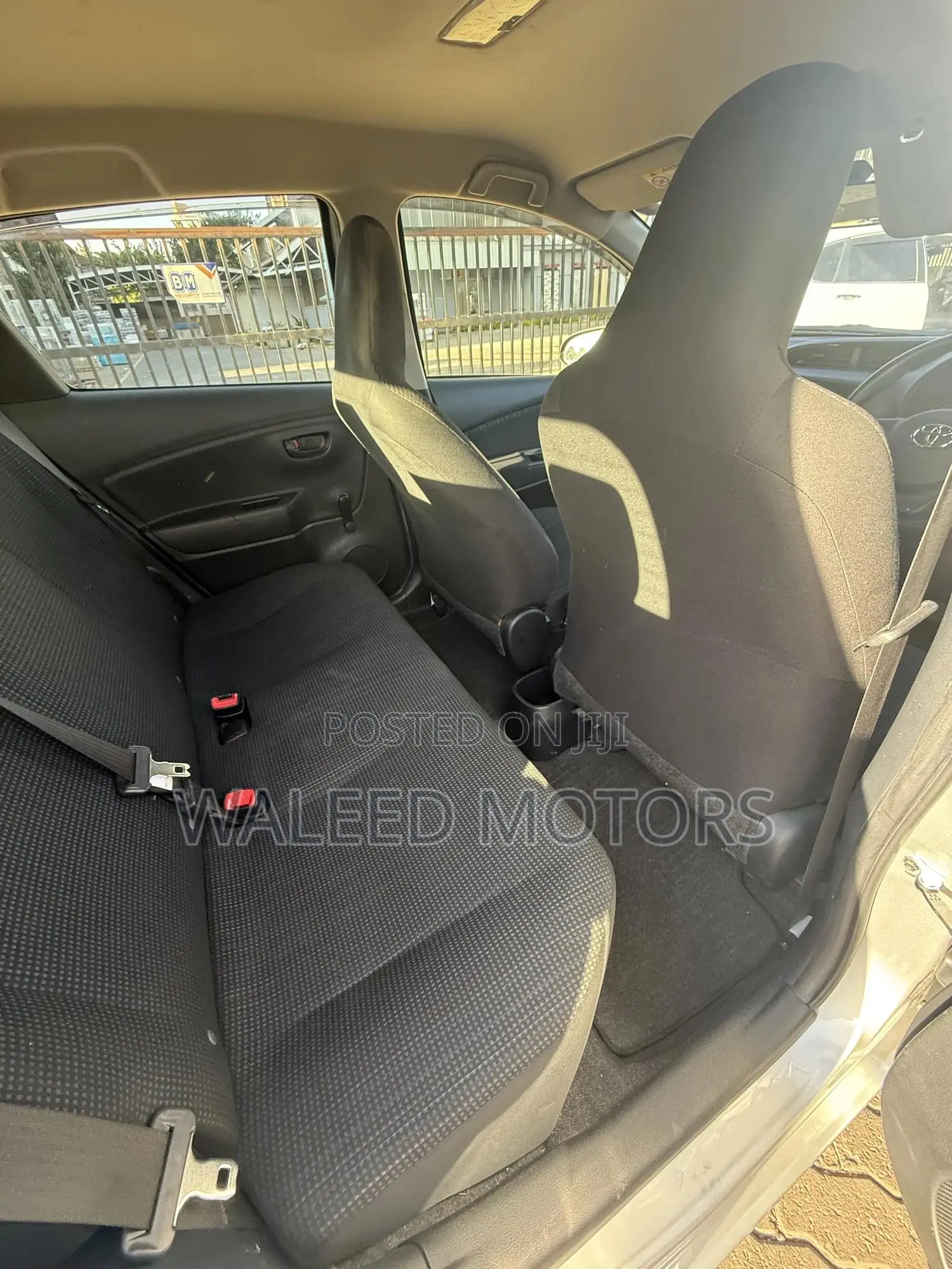 Toyota Vitz 2019 Silver