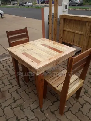 Kids Pallet Dining Set&23