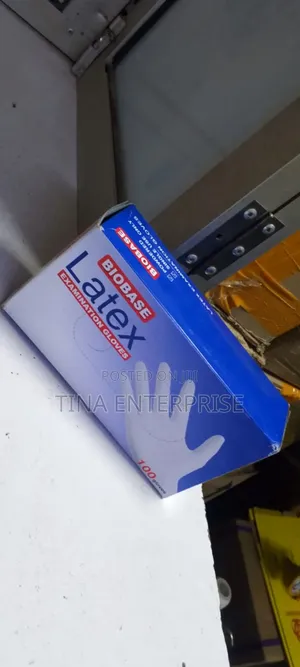 Latex Powdered Gloves