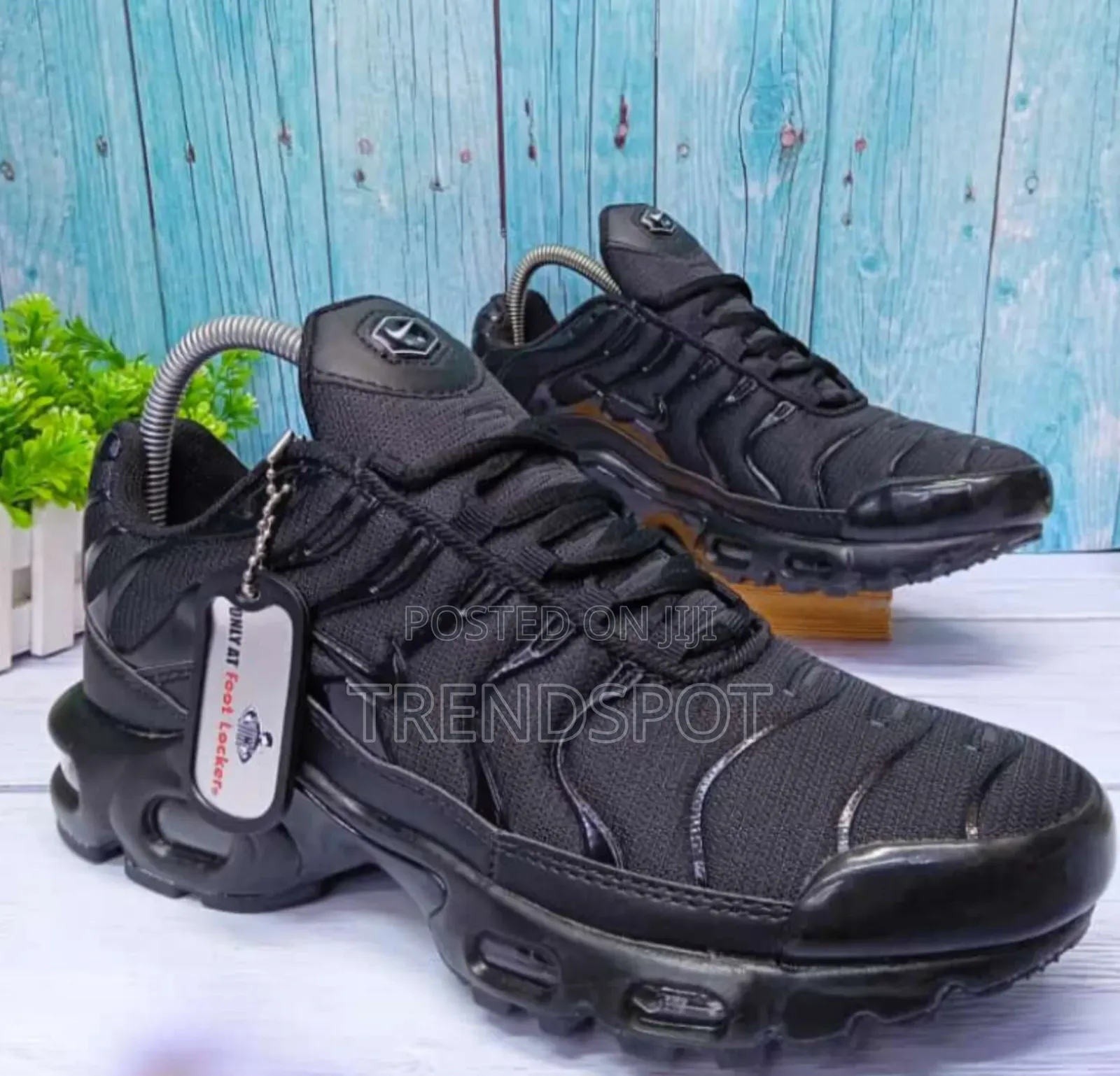 Airmax Tn Restocked  
Sizes 40-45