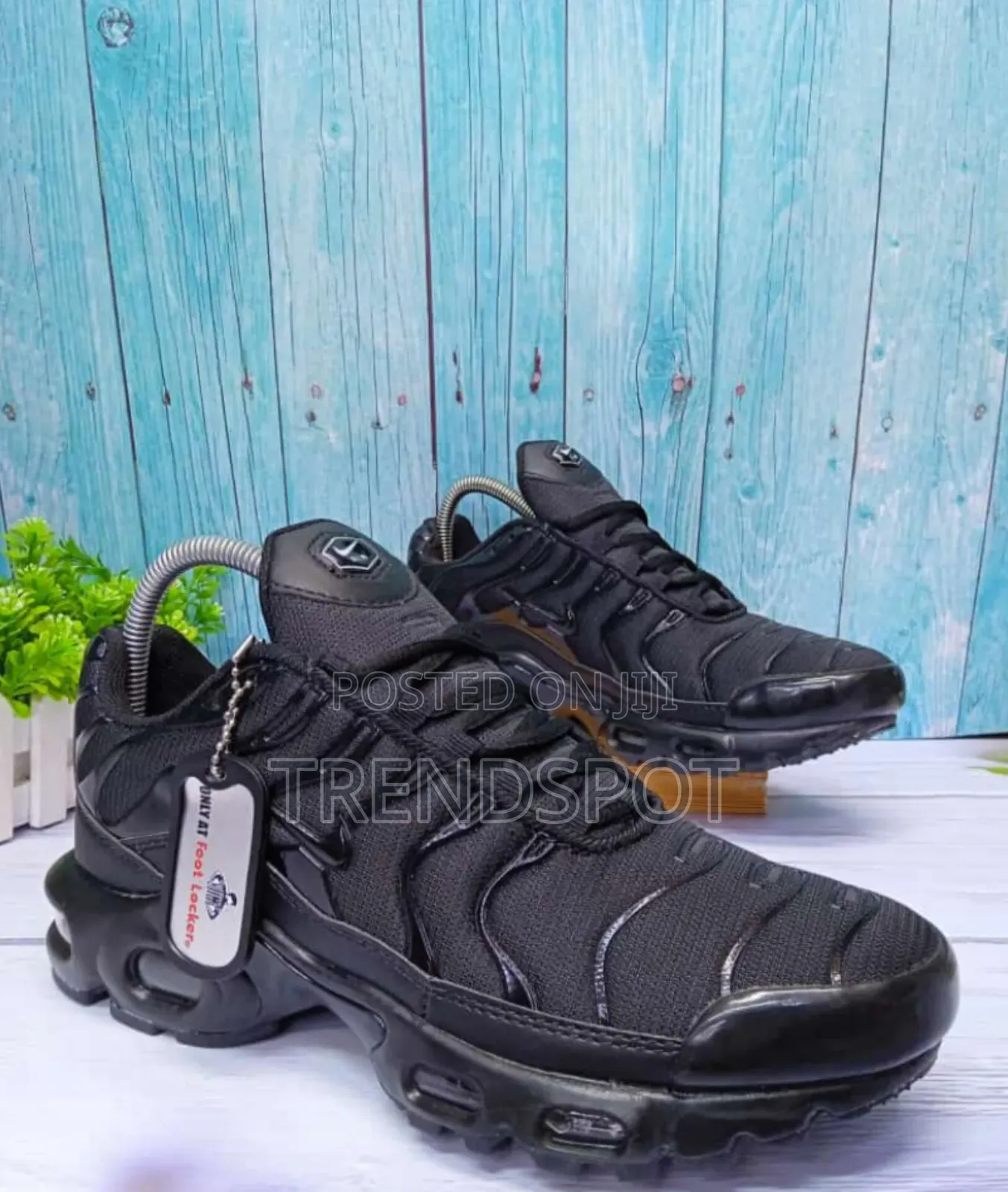 Airmax Tn Restocked  
Sizes 40-45