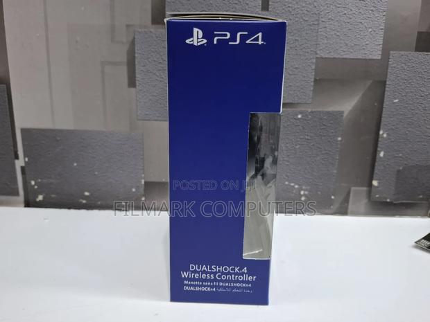 Sony Dual Shock 4 Wireless Controller for Playstation 4 - thumbnail 9