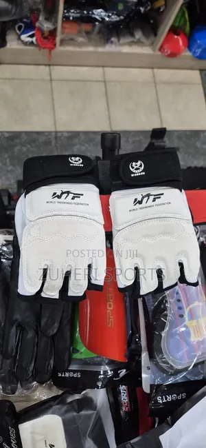 Taekwondo Gloves, Martial Arts Training Wear