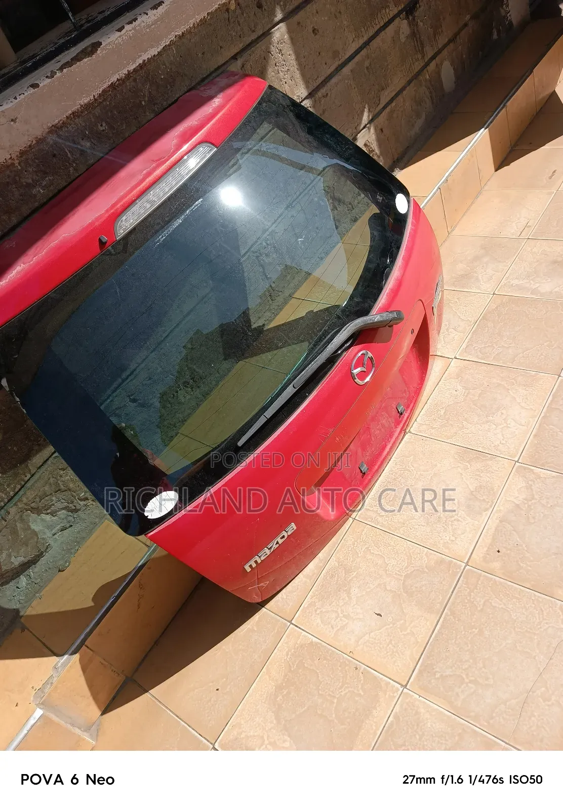Mazda Verisa Boot