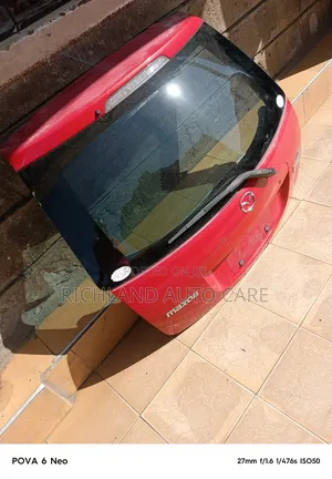 Mazda Verisa Boot