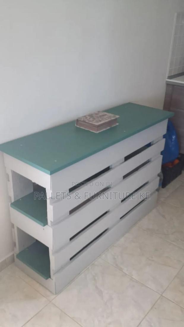 Woodland Wall Unit#731