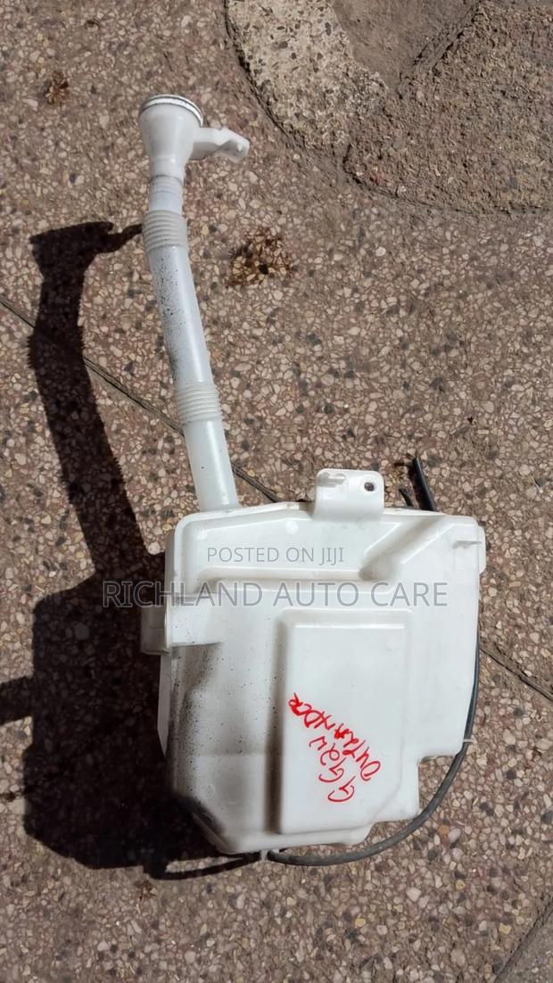 Outlander 2015 Model Washer Bottle