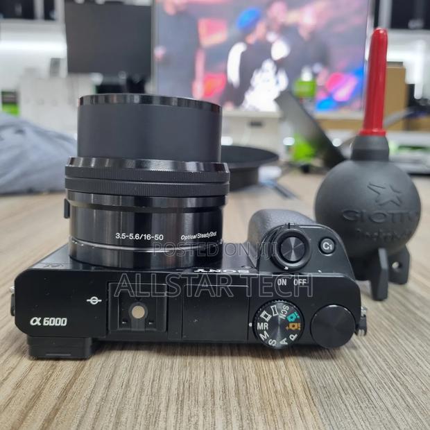 Sony A6000 Mirrorless Camera With 16-50mm Lens - thumbnail 3