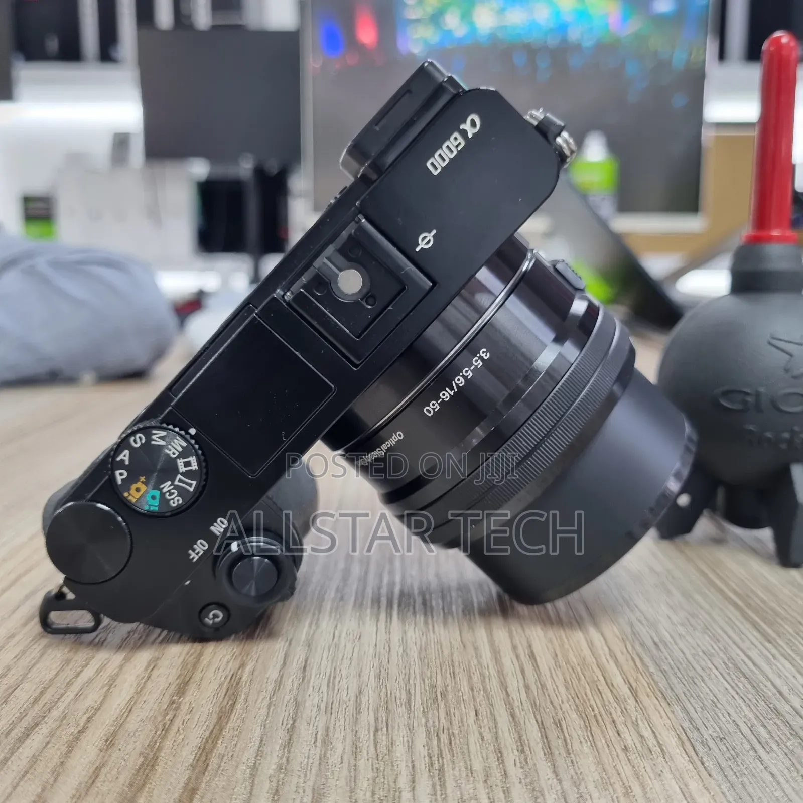 Sony A6000 Mirrorless Camera With 16-50mm Lens
