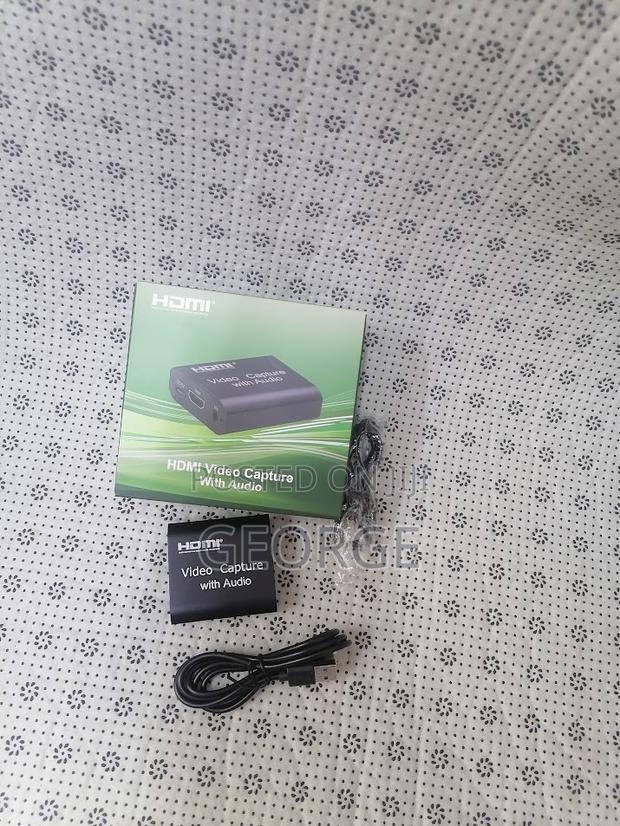 Compact Size 1080P HDMI to USB Capture Card With Audio - main view