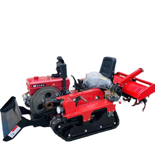 High-Quality High-Horsepower Drive Tractor - main view