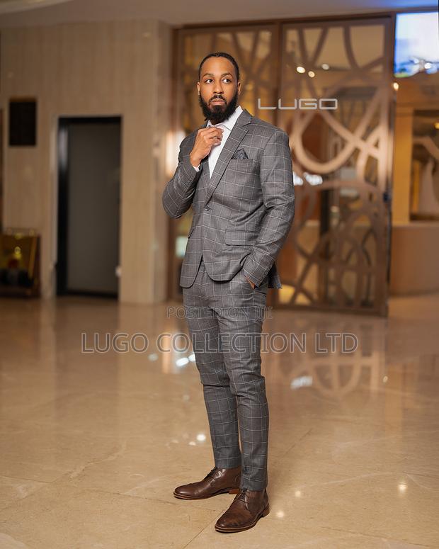 Men’S Suit Grey Checked Slim-Fit Suit - main view
