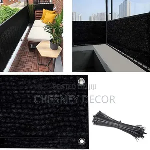Black Privacyshield With Cableties