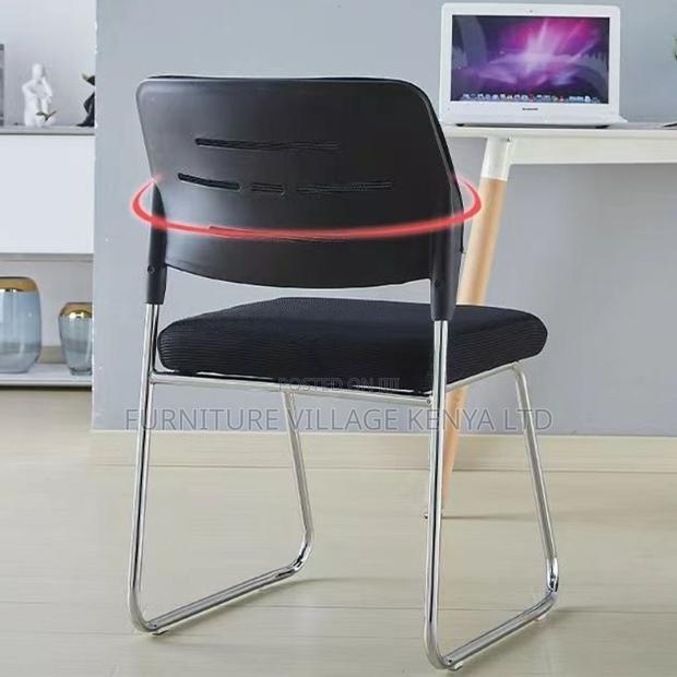 Ergonomic Office Desk Chairs - thumbnail 2