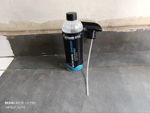Non-Corrosive Watermark Remover for Cars