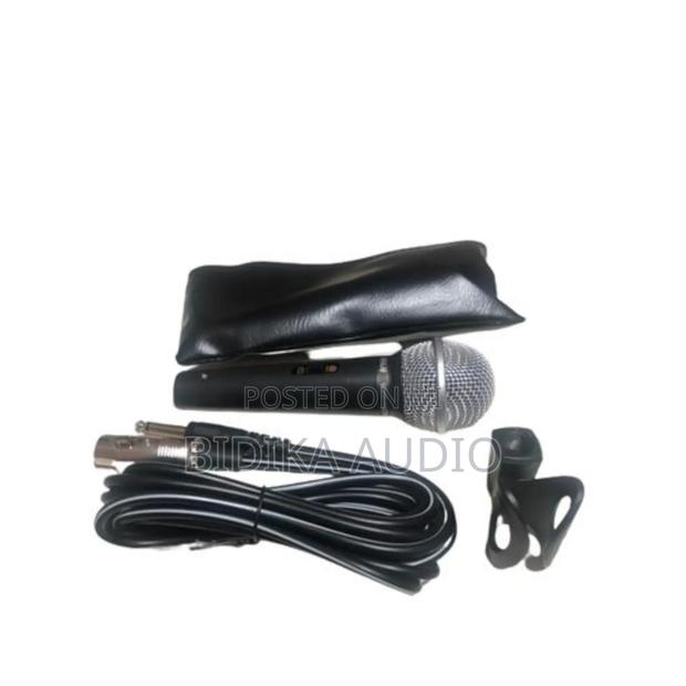 Ahuja Unidirectional Dynamic Microphone – AUD-98XLR