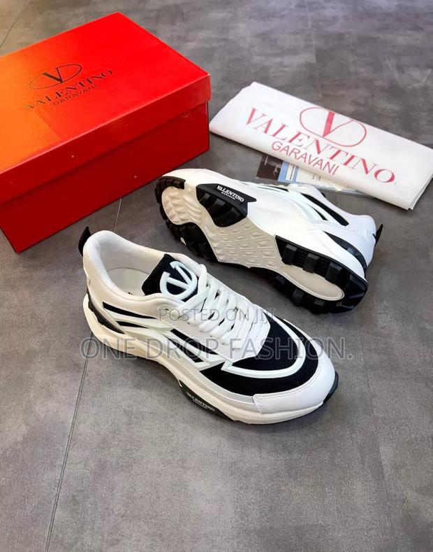 Valentino Garavani - main view