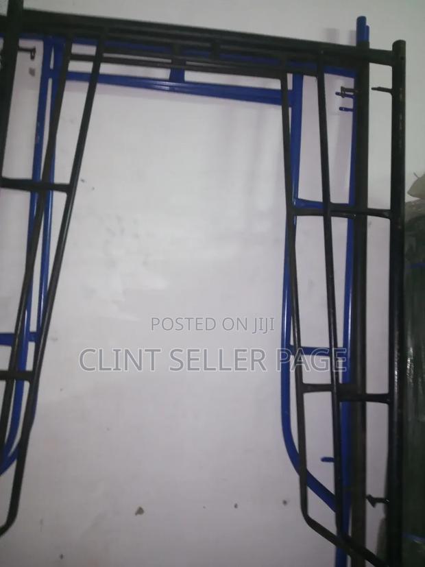 Scaffolding Set Available.