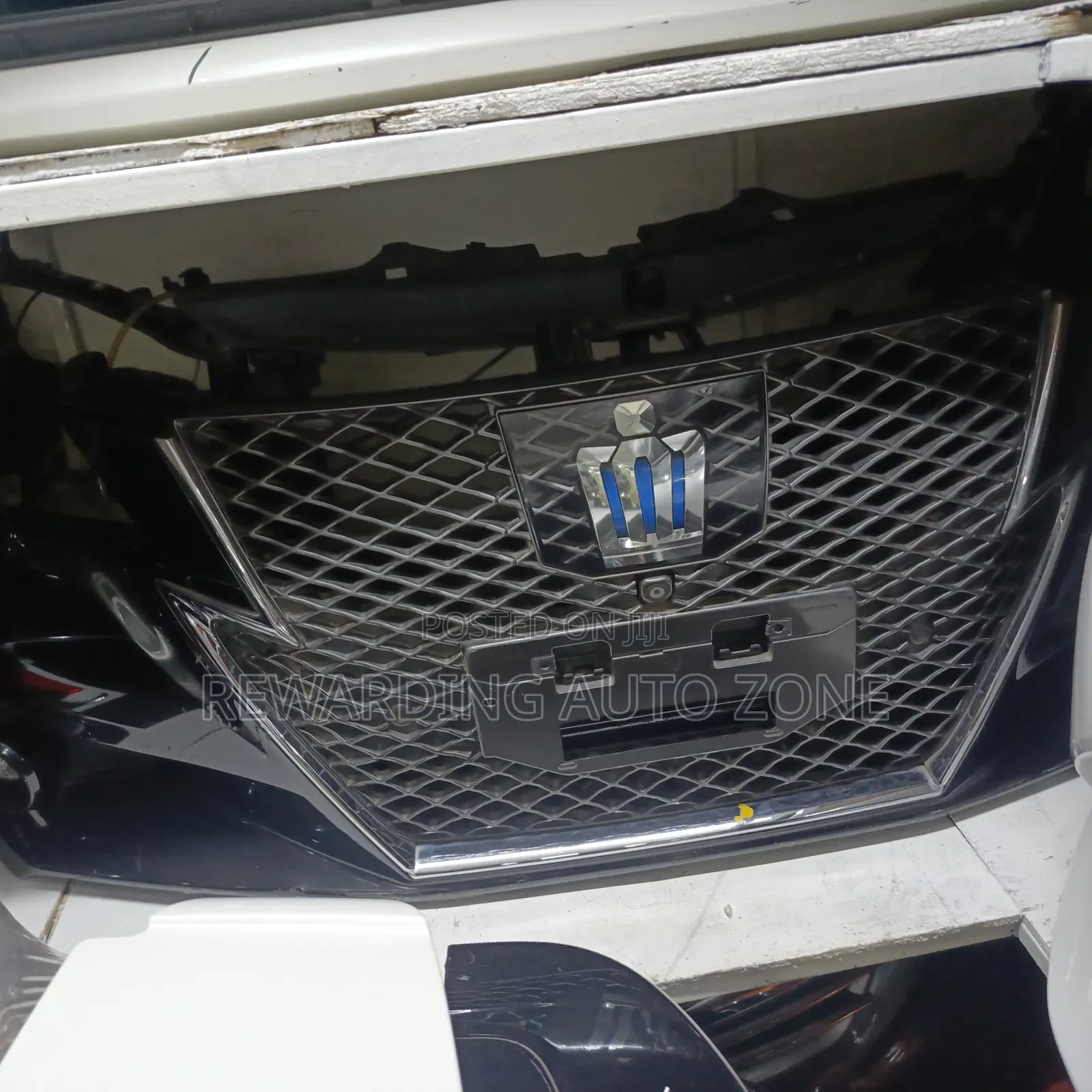 Crown Athletee 2016 Front Bumper With Grille.