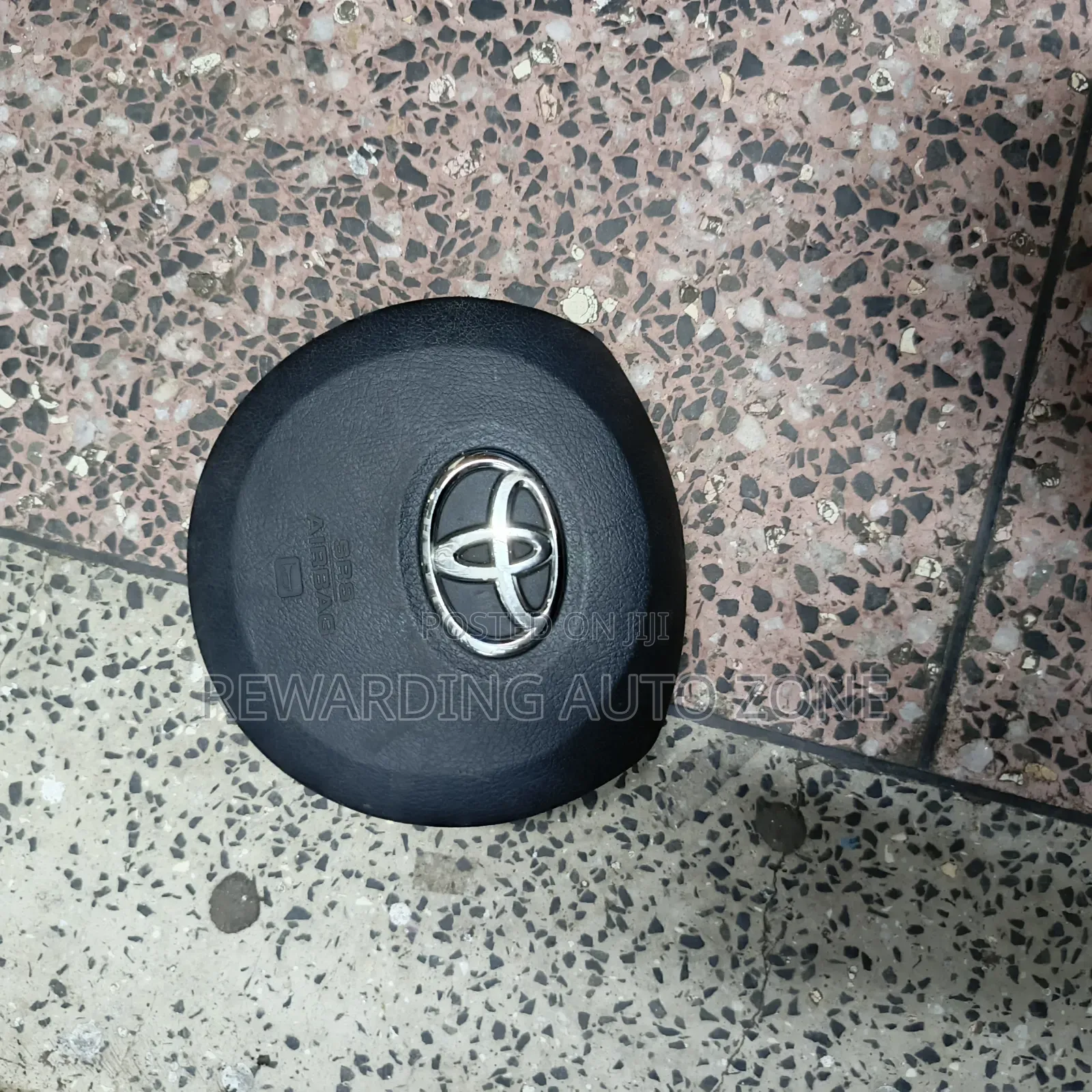 Vitz 2017 Steering Airbag.
