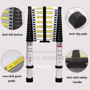 3.2m Telescopic Extension Ladder - thumbnail 2