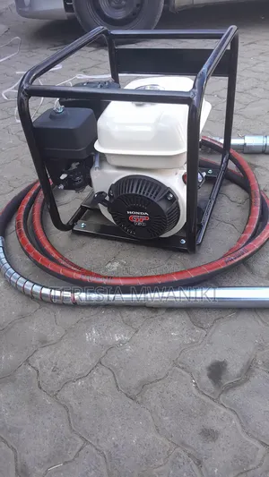 Concrete Vibrator + Poker (HONDA)