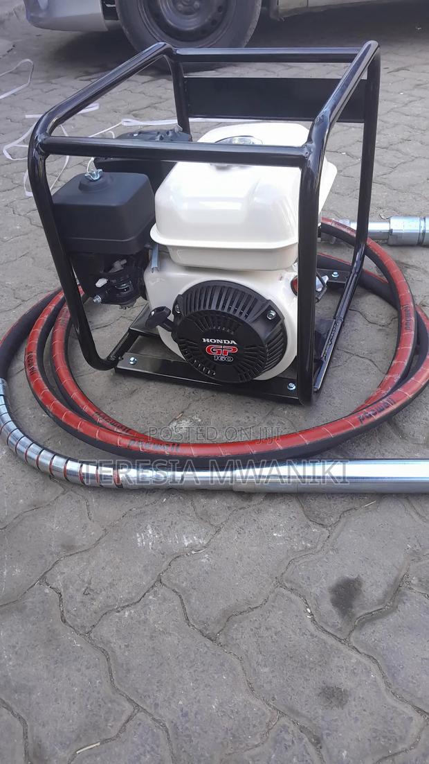 Concrete Vibrator + Poker (HONDA)