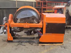 Concrete Mixer Machine With Heavy Duty Diesel Engine