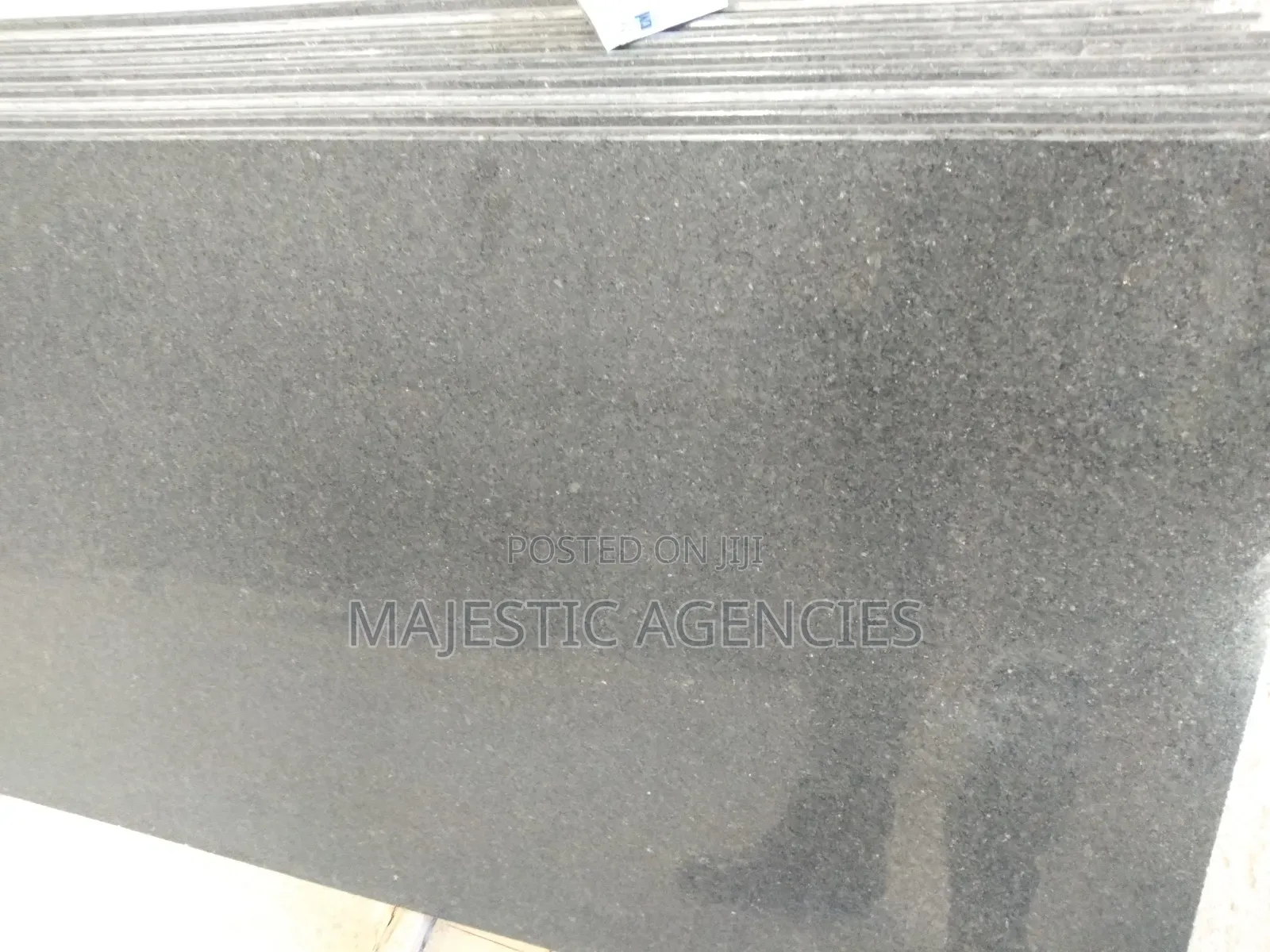 Kenyan Black Granite 2×8ft