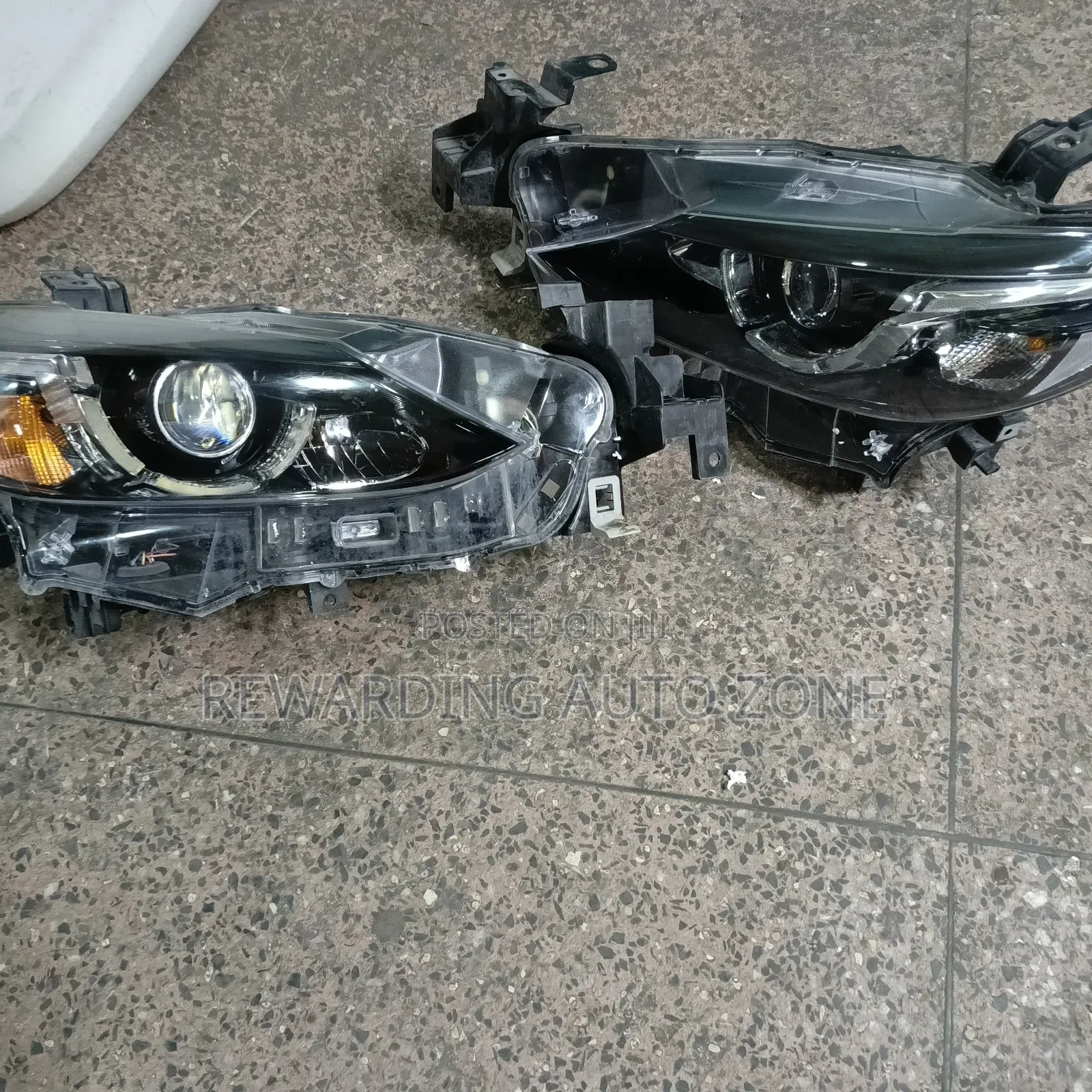 Mazda Atenza 2017 Headlight Xenon.