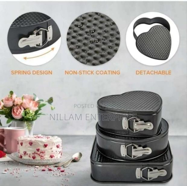 3pcs Cake Moulds/Baking Tins - thumbnail 3