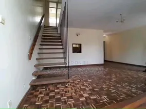 3bdrm Duplex in Upperhill for rent