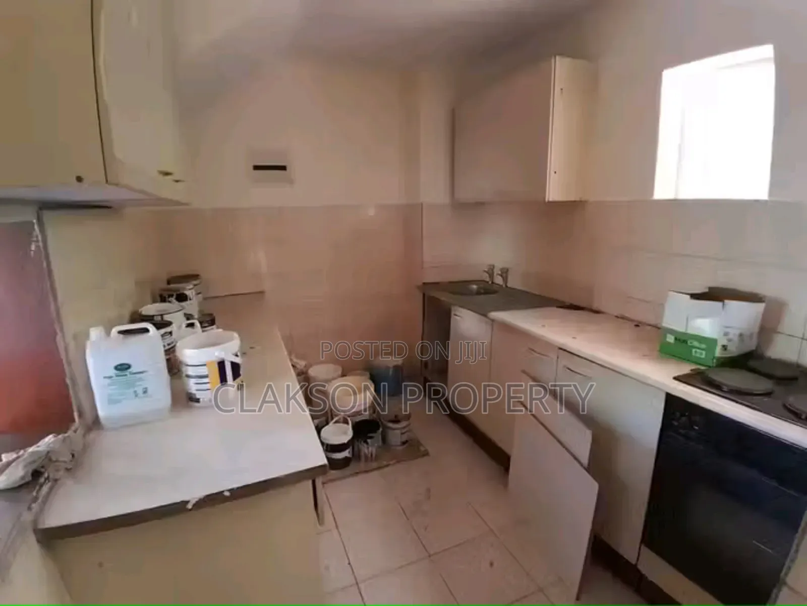 3bdrm Duplex in Upperhill for rent