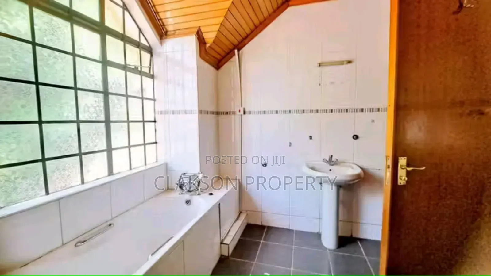 5bdrm Townhouse / Terrace in Lavington for rent