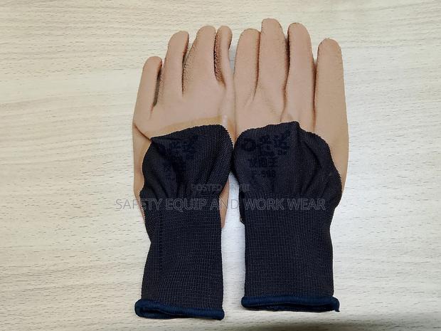 Secure Hold Gloves - main view