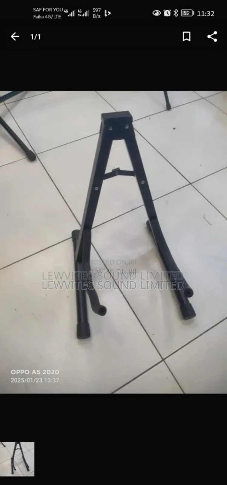 Guitar Stand