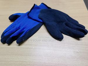 Maximum Grip Gloves - thumbnail 2
