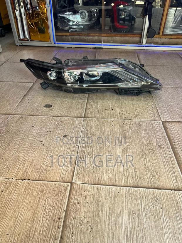Harrier 2014 Ex Japan Headlamp Right Side