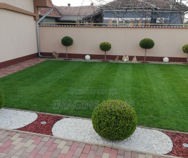 Artificial Grass Carpet Decoration