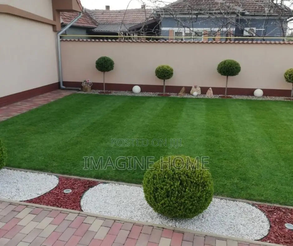Artificial Grass Carpet Decoration
